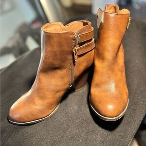 Lux Tan Leather Ankle Booties